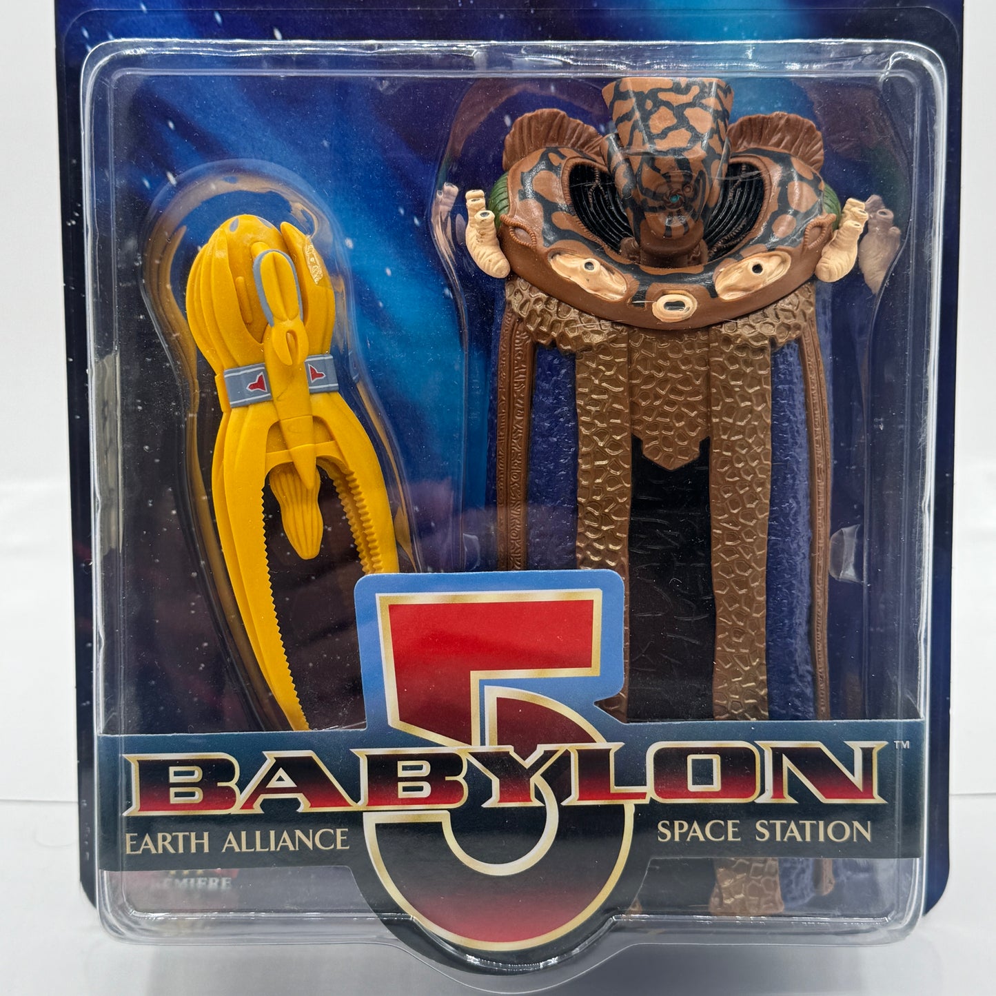 Ambassador Kosh Naranek with Vorlon Cruiser, Babylon-5 Action Figure