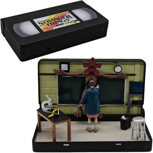 VHS Stars Stranger Things Eleven vs. Demogorgon Diorama Playset
